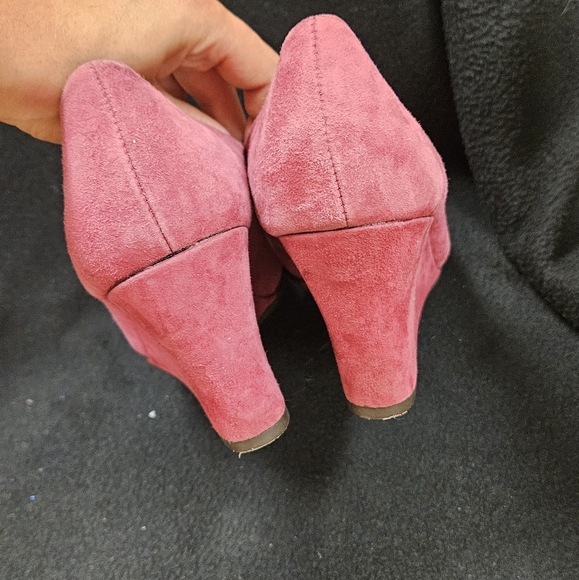 Aerosoles pink wedges in suede material - Picture 3 of 6